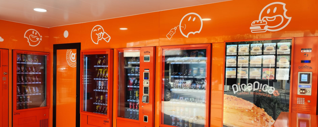 interior tienda vending 24 horas